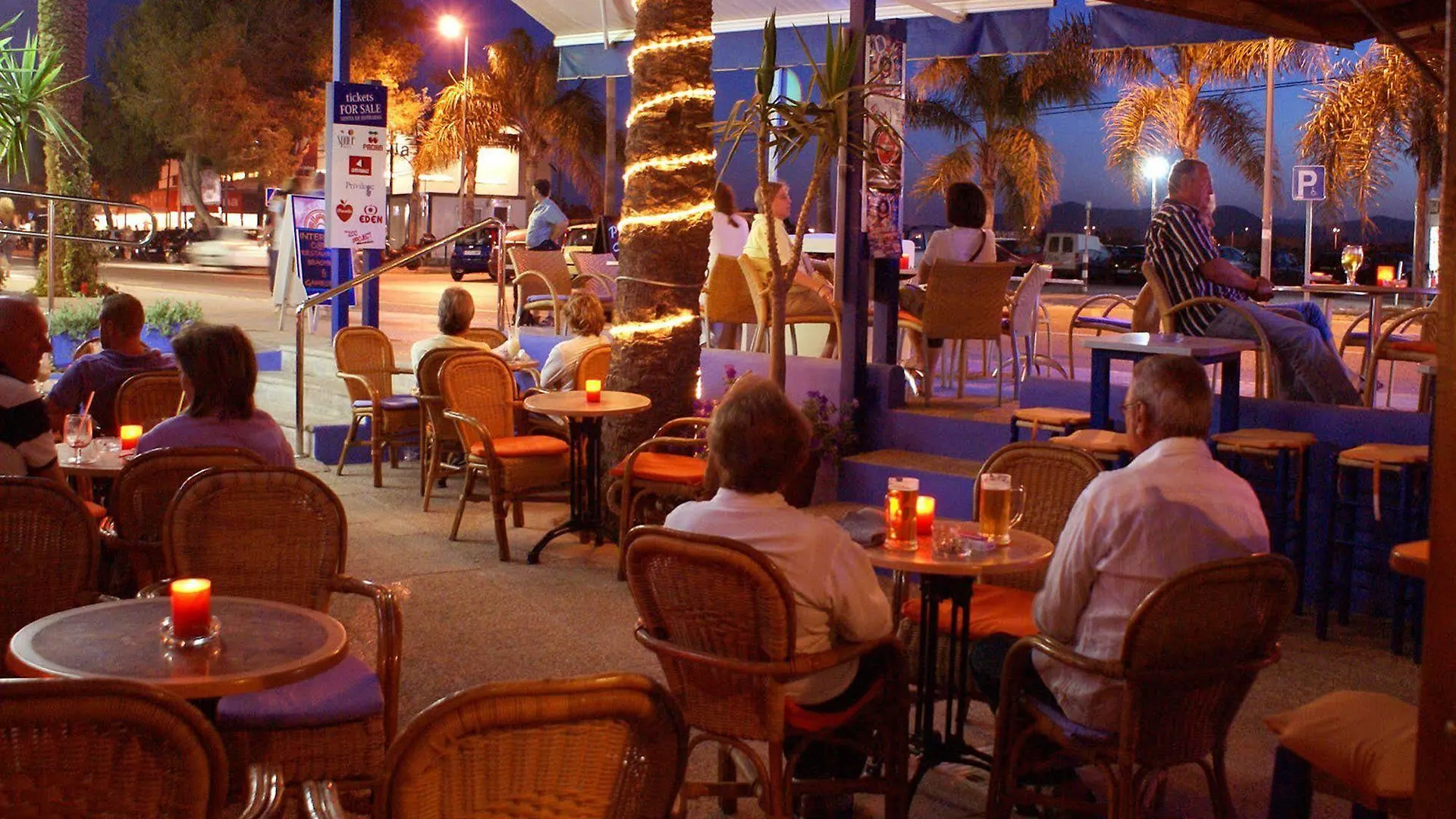 Apartamentos Bora Bora - Adults Only Platja d'en Bossa 3*,  Spanien