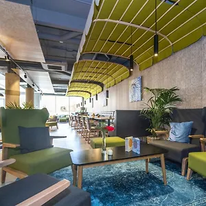 Otel Artiem