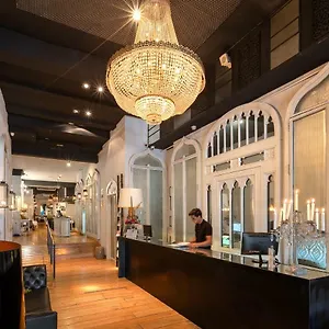 Otel Market
