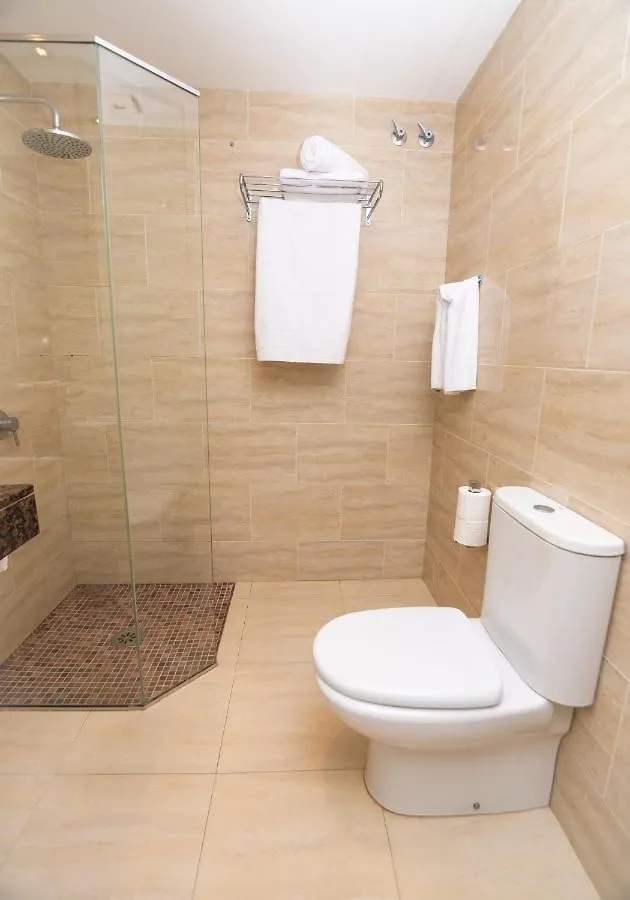 Apartamentos Bora Bora - Adults Only Playa d'en Bossa 3*,