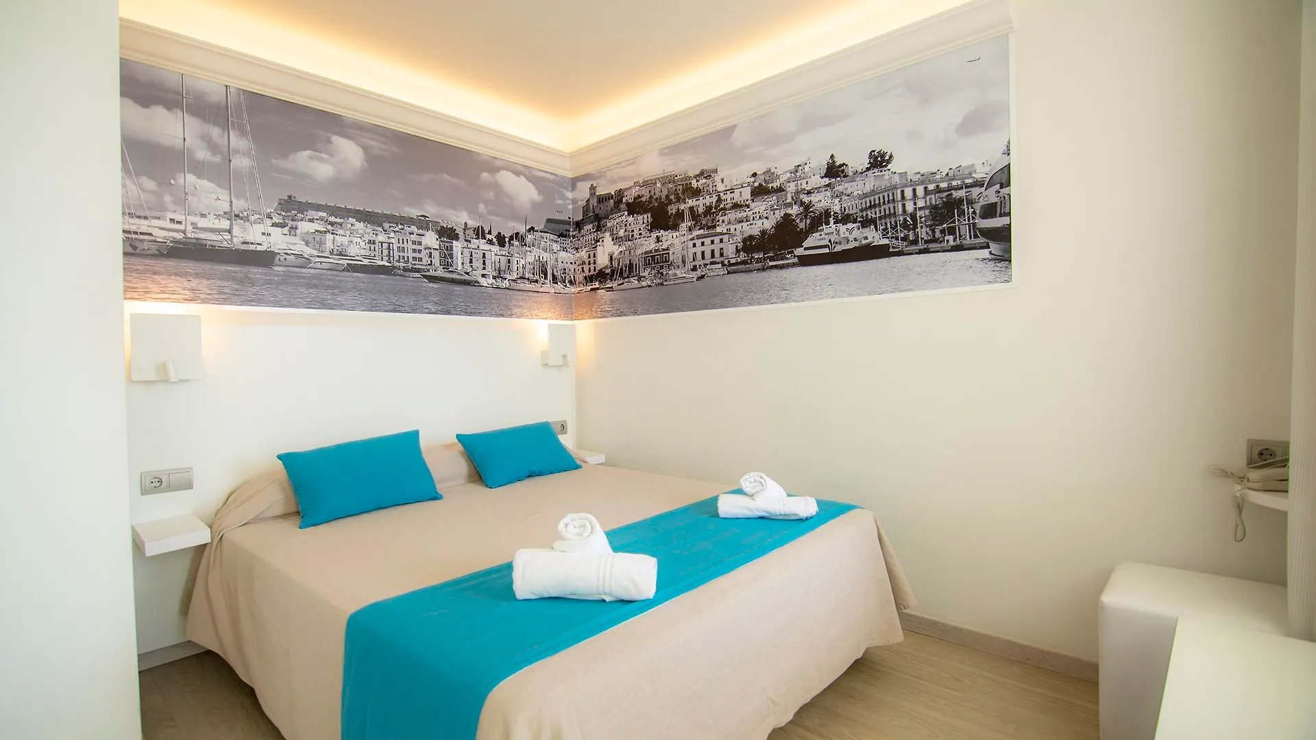 Apartamentos Bora Bora - Adults Only Playa d'en Bossa