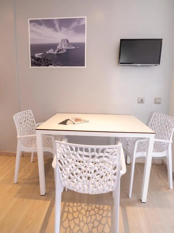 Apartamentos Bora Bora - Adults Only Playa d'en Bossa Aparthotel