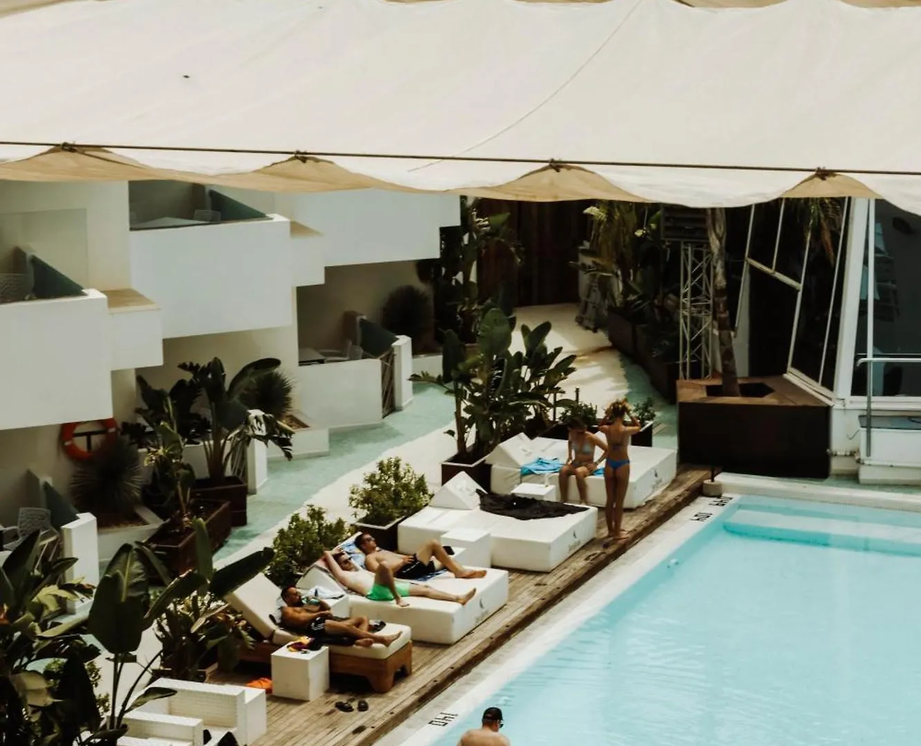 Aparthotel Apartamentos Bora Bora - Adults Only Playa d'en Bossa